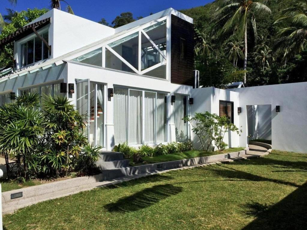 Villa Emerald Sands - Front 4 Bed Pool *